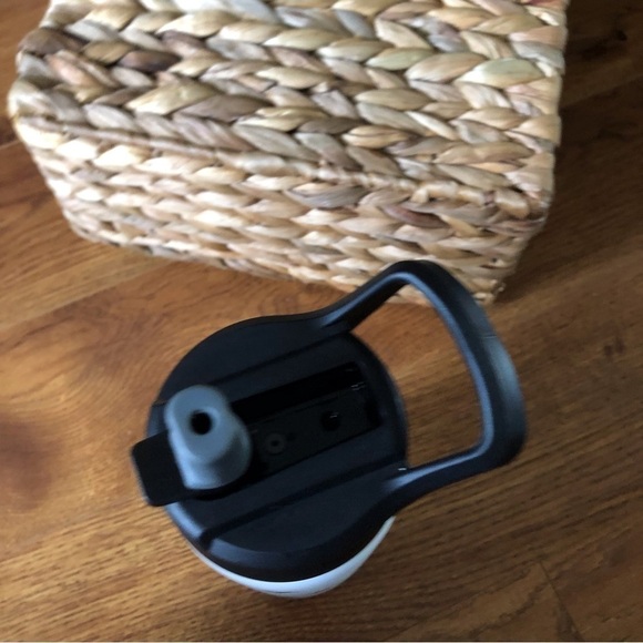 Teacher Water bottle with fold down straw lid - Picture 4 of 4